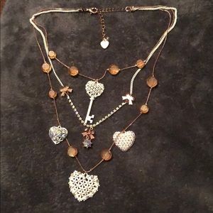 Betsy necklace